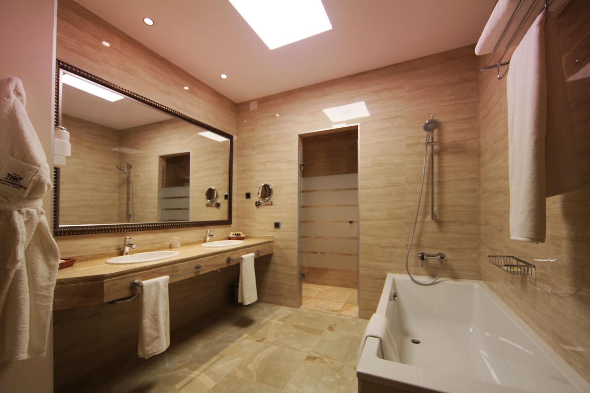 Casa Consistorial Hotel 4*